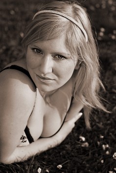 ehrhardt_galerie_portrait_nadine_1280_01.jpg